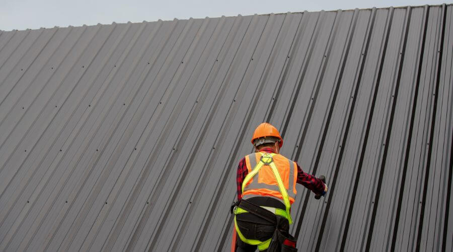 Professional New roof installation in Pullman, MI